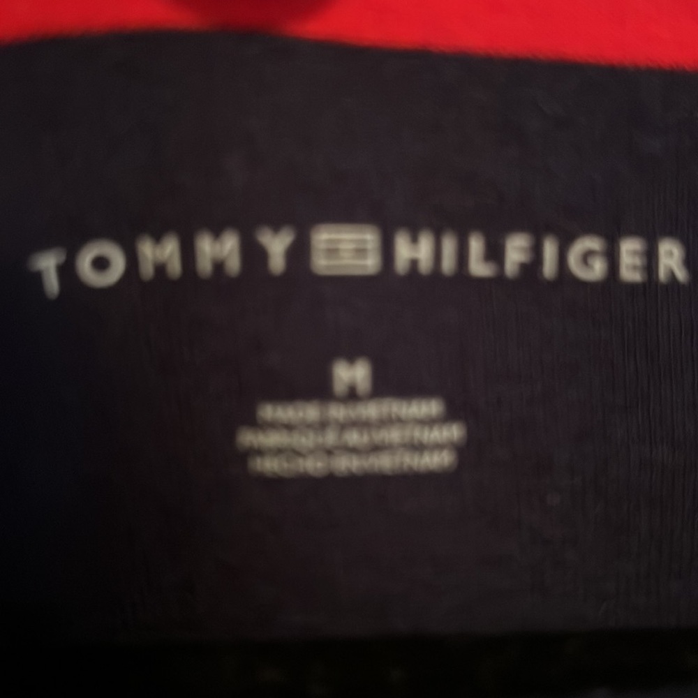 NWT TOMMY TOP - Picture 3 of 6